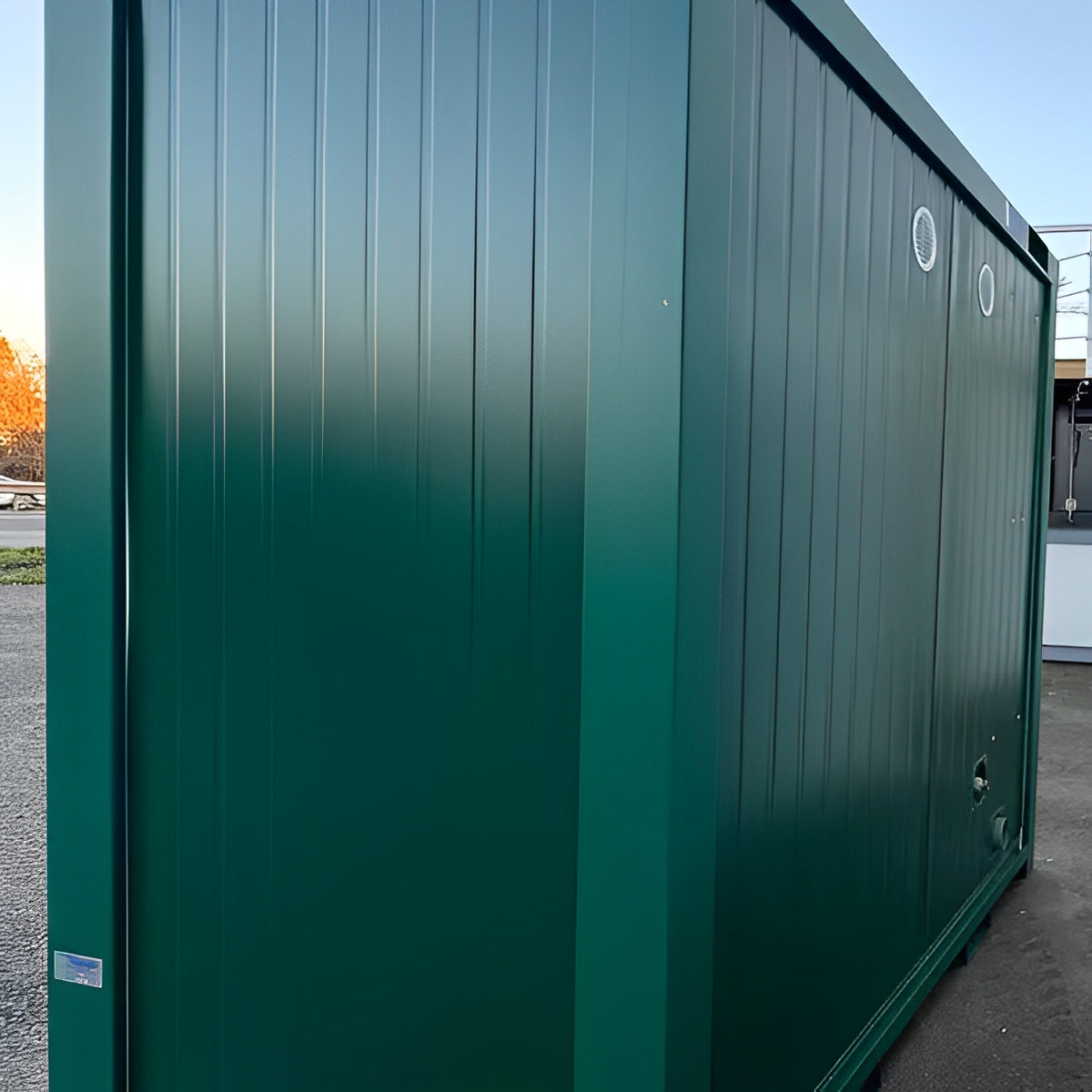 8Ft x 5Ft Mains Toilet/Shower