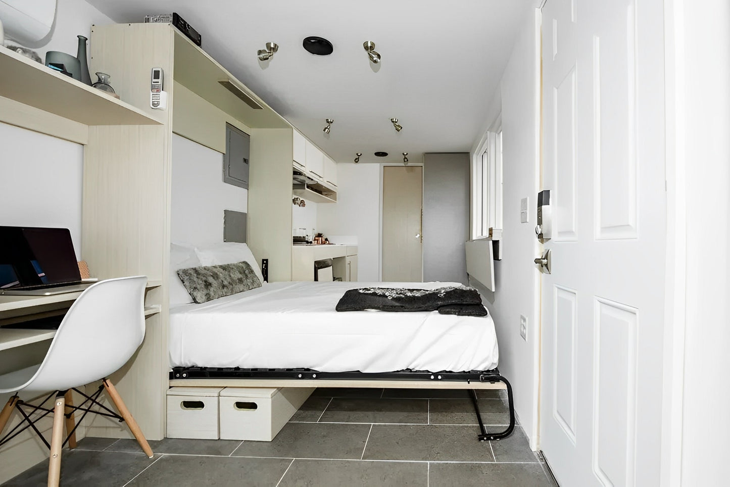 Fully Equipped 20ft Shipping Container Home