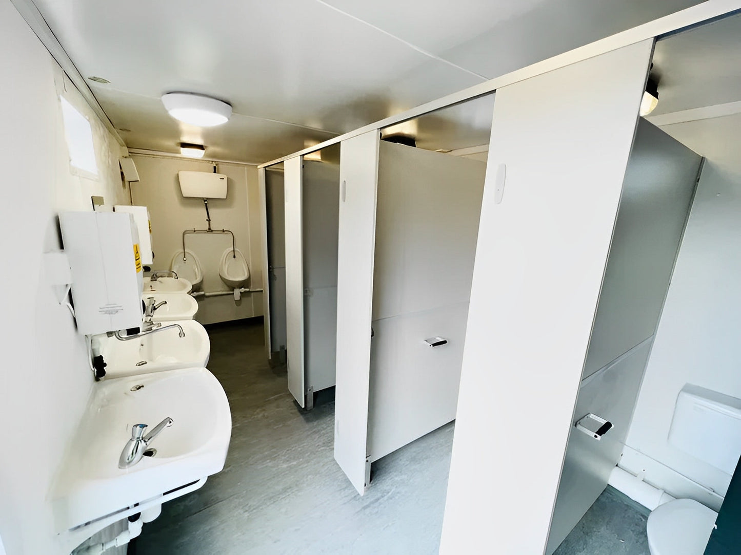 Toilet Block + Shower 24 x 9 Ft | 4 + 1 Toilet | Separate Shower Room