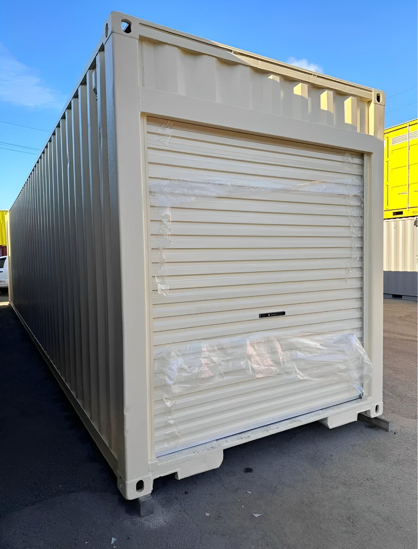 40ft X 8ft Shipping Container With Roll-Up Door