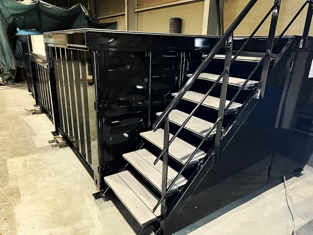 20ft Shipping Container Swimming Pool with Convenient Side Staircase