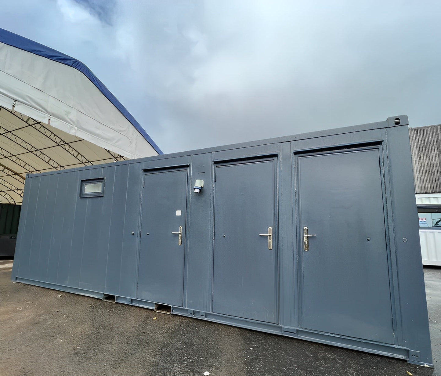 Toilet Block + Shower 24 x 9 Ft | 4 + 1 Toilet | Separate Shower Room