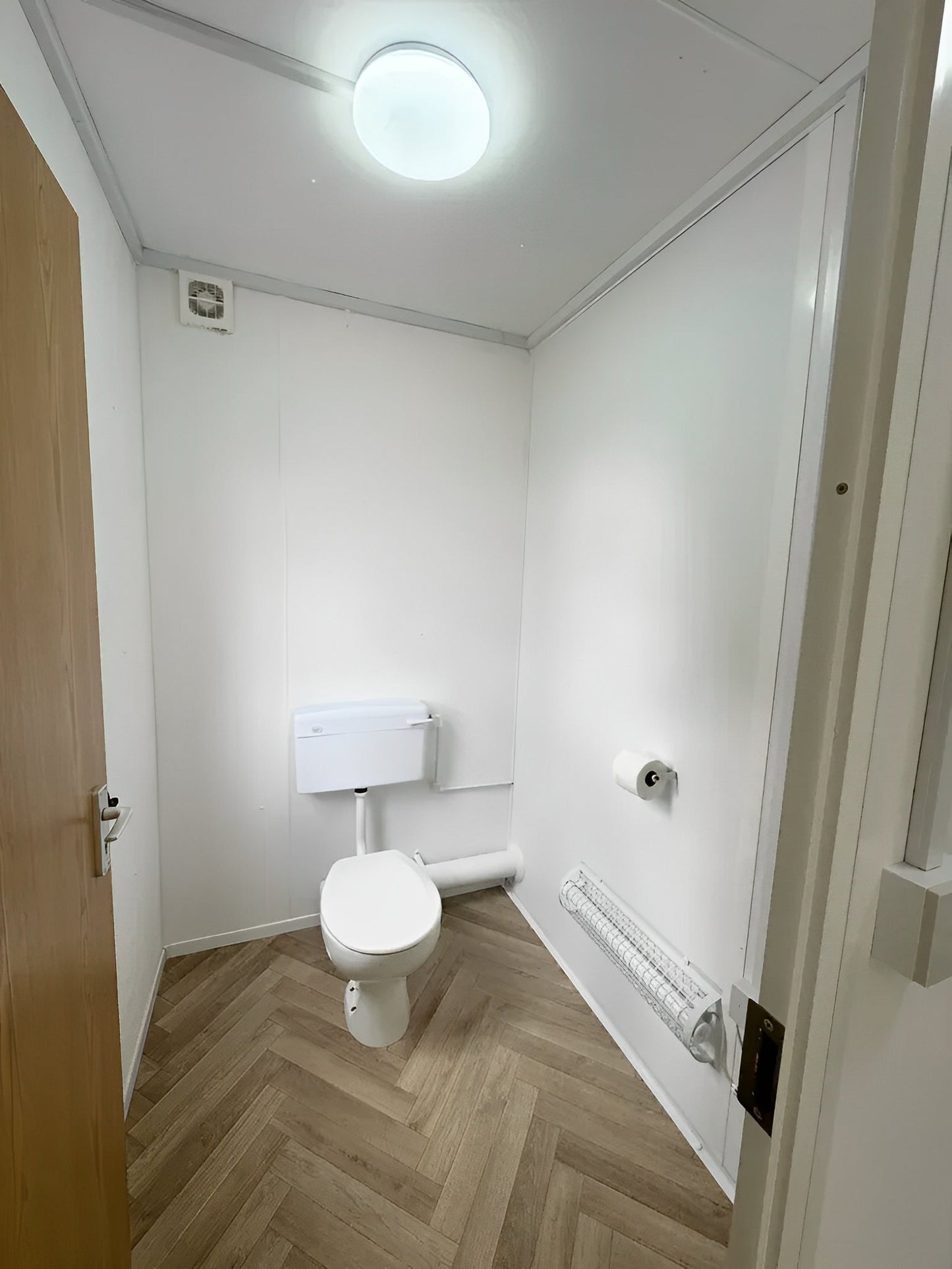 Custom 32Ft × 10ft Cabin Office + Canteen + 1+1 WC Wash Rooms Anti-Vandal