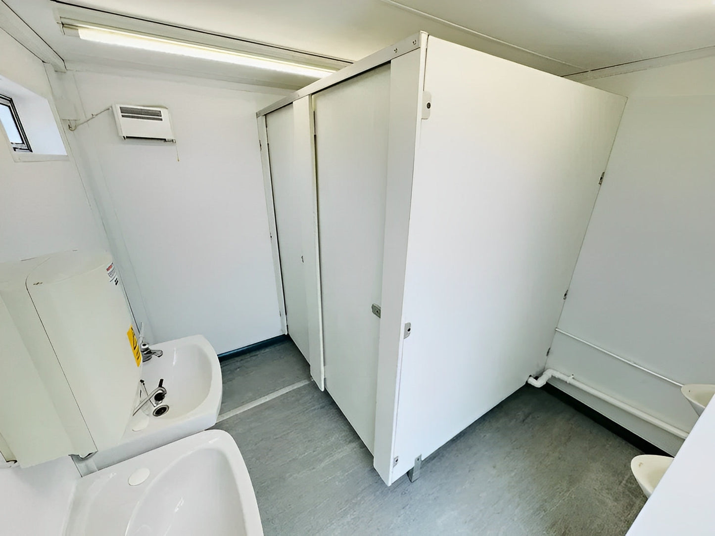 12 x 9ft Anti Vandal 2 + 1 Toilet Block