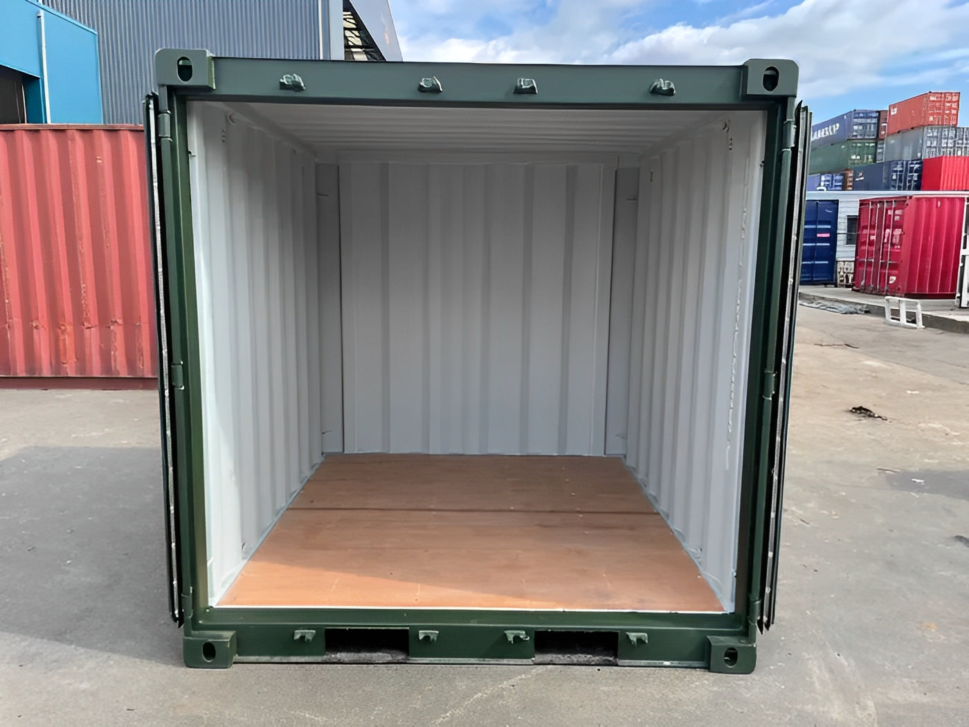 8Ft One Trip Shipping Container (Green)